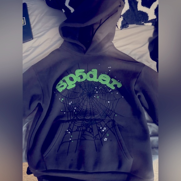 New spider hoodie 100% authentic